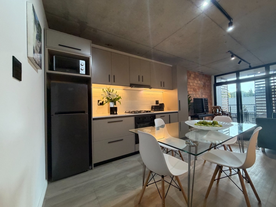 1 Bedroom Property for Sale in Table View Western Cape
